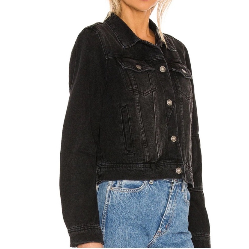 We The Free Rumors Black Denim Jacket Free People Washed Cropped Trucker Jean - Picture 2 of 8